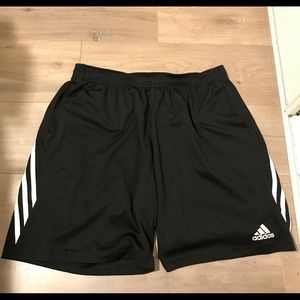 Adidas Men CLIMALITE Shorts Size XL Black & White